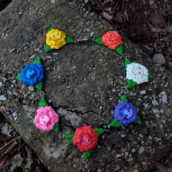 Jewelry - 🌺The🥀Talking🌹Flowers 🌼🌸Necklace